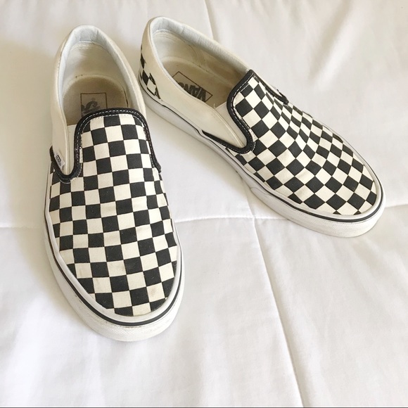 checkered vans size 9